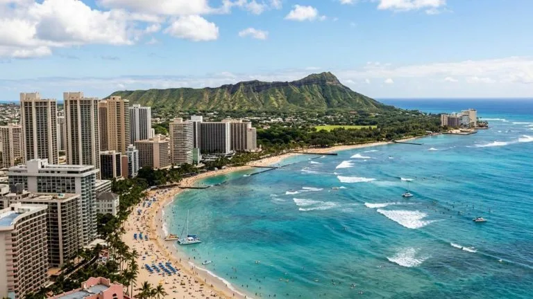 Vuelos de ida y vuelta a Hawaii desde solo 761€