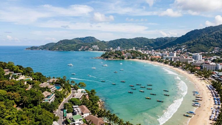 Verano de lujo en Phuket (Tailandia): resort 5* desde 11€ p.p./noche