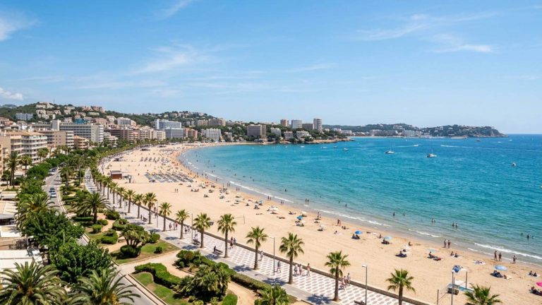 Exclusivo hotel 4* solo para adultos en Salou desde 33€ p.p./noche