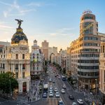 Escapada de lujo a Madrid: hotel 5* de diseño vanguardista con piscina desde 76€ p.p./noche