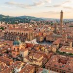 Bolonia (Italia): vuelos de ida y vuelta + 4 noches en un hotelazo 4* desde 468€ p.p.