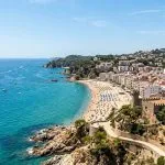 Vacaciones en la Costa Brava: 7 noches en un acogedor hotel con pensión completa desde 348€ p.p.