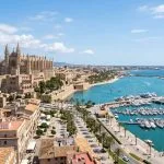 Final de verano en Mallorca: vuelos de ida y vuelta + 4 noches en un aparthotel desde 342€ p.p.
