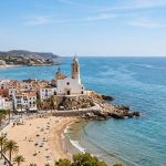 Vacaciones en Sitges: 7 noches en un hotel 4* con pensión completa desde 718€ p.p.
