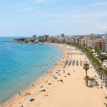 Vacaciones en Salou: 7 noches en un aparthotel con piscina y minigolf desde 161€ p.p.