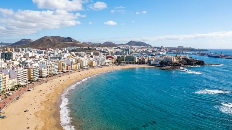 Fin de semana en Las Palmas de Gran Canaria: acogedor aparthotel desde 16€ p.p./noche