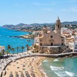 Vacaciones en Sitges: 7 noches en un hotel 4* con media pensión desde 361€ p.p.