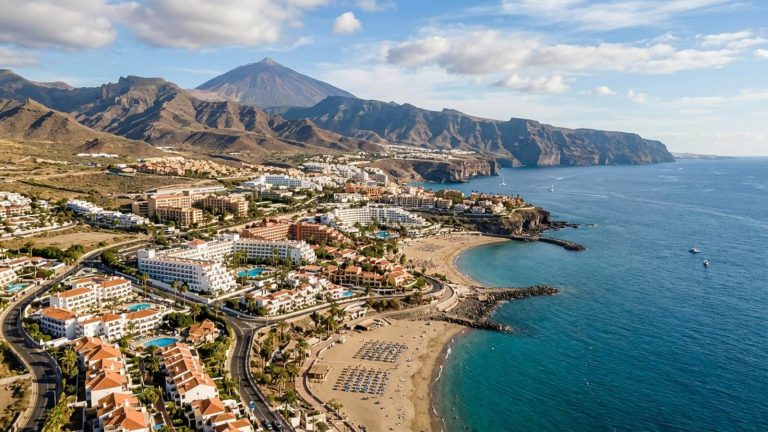 Noviembre de lujo en el increíble Hard Rock Hotel Tenerife 5* desde 92€ p.p./noche