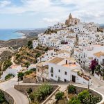 Escapada solo para adultos en Mojácar: hotel 4* de diseño con pensión completa desde 63€ p.p./noche
