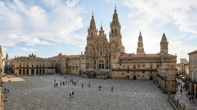 Escapada de lujo a Santiago de Compostela: hotel Eurostars 5* desde 55€ p.p./noche