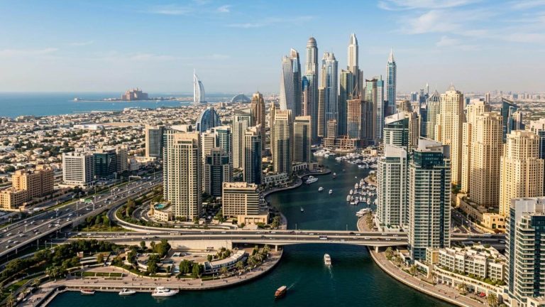 Dubái: vuelos directos con Emirates + 5 noches en un hotelazo 5* desde 980€ p.p.