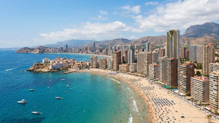 Acogedor hotel en Benidorm con todas las comidas incluidas desde 38€ p.p./noche