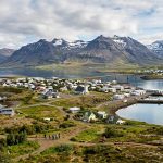 Islandia: vuelos directos desde 310€ ida y vuelta; cabaña de madera por 30€