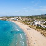 Vacaciones en Menorca: 7 noches en un aparthotel con vistas al mar desde 184€ p.p.