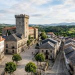 Parador situado en un torreón medieval que ofrece una experiencia única desde 36€ p.p./noche