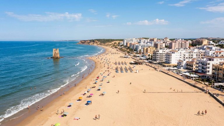 Matalascañas: hotel 4* con parque acuático y todas las comidas incluidas desde 73€ p.p./noche