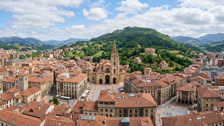 Escapada de lujo a Oviedo: hotel Barceló 5* de diseño desde 53€ p.p./noche