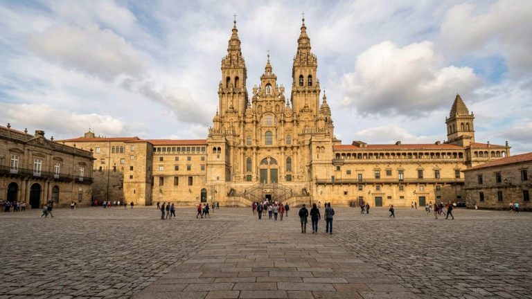 Escapada de lujo: hotel NH Collection 5* en Santiago de Compostela desde 80€ p.p./noche