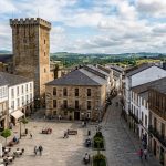 Parador situado en un torreón medieval que ofrece una experiencia única desde 35€ p.p./noche