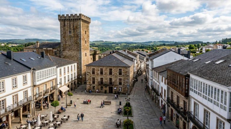 Parador situado en un torreón medieval que ofrece una experiencia única desde 35€ p.p./noche