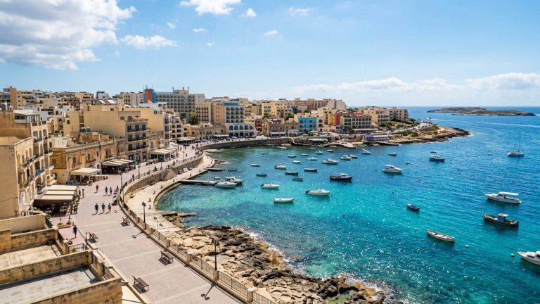Vacaciones en Malta: vuelos + 3 noches en un aparthotel cerca de la playa desde 275€ p.p.