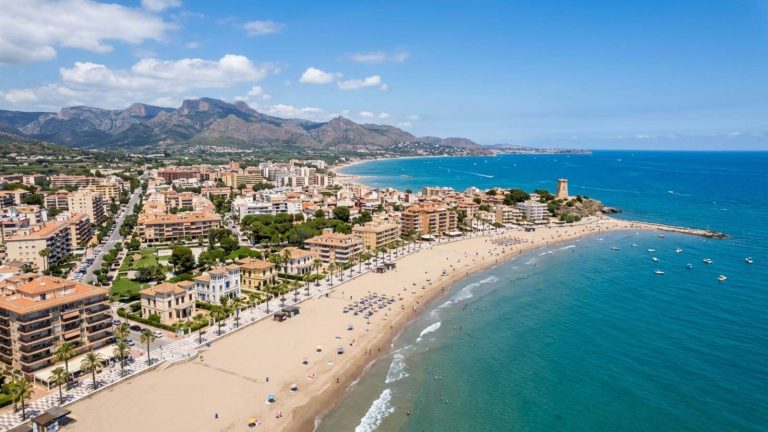 Hotel 4* solo para adultos con piscina en la azotea desde 58€ p.p./noche