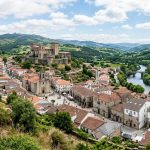 Parador que fue una fortaleza en el siglo XII donde te parecerá estar en la Edad Media desde 35€ p.p./noche