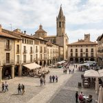 Parador ubicado sobre una antigua masía catalana en mitad de la sierra desde 37€ p.p./noche